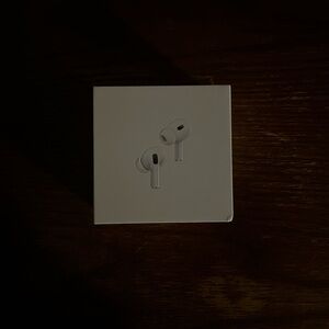 Apple AirPods Pro Earbuds - White